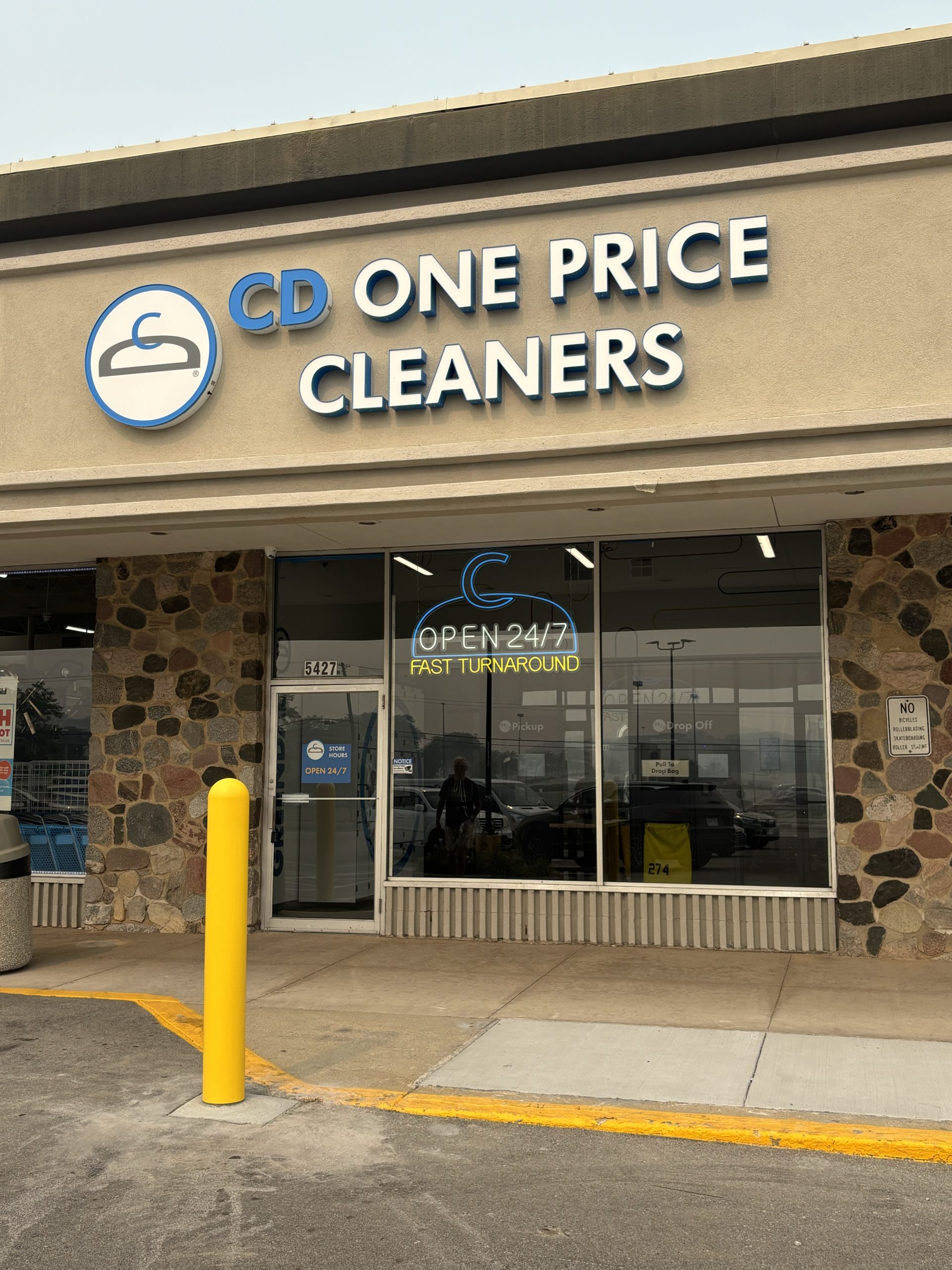 CD One Price Cleaners | Dry Cleaning in Greendale WI