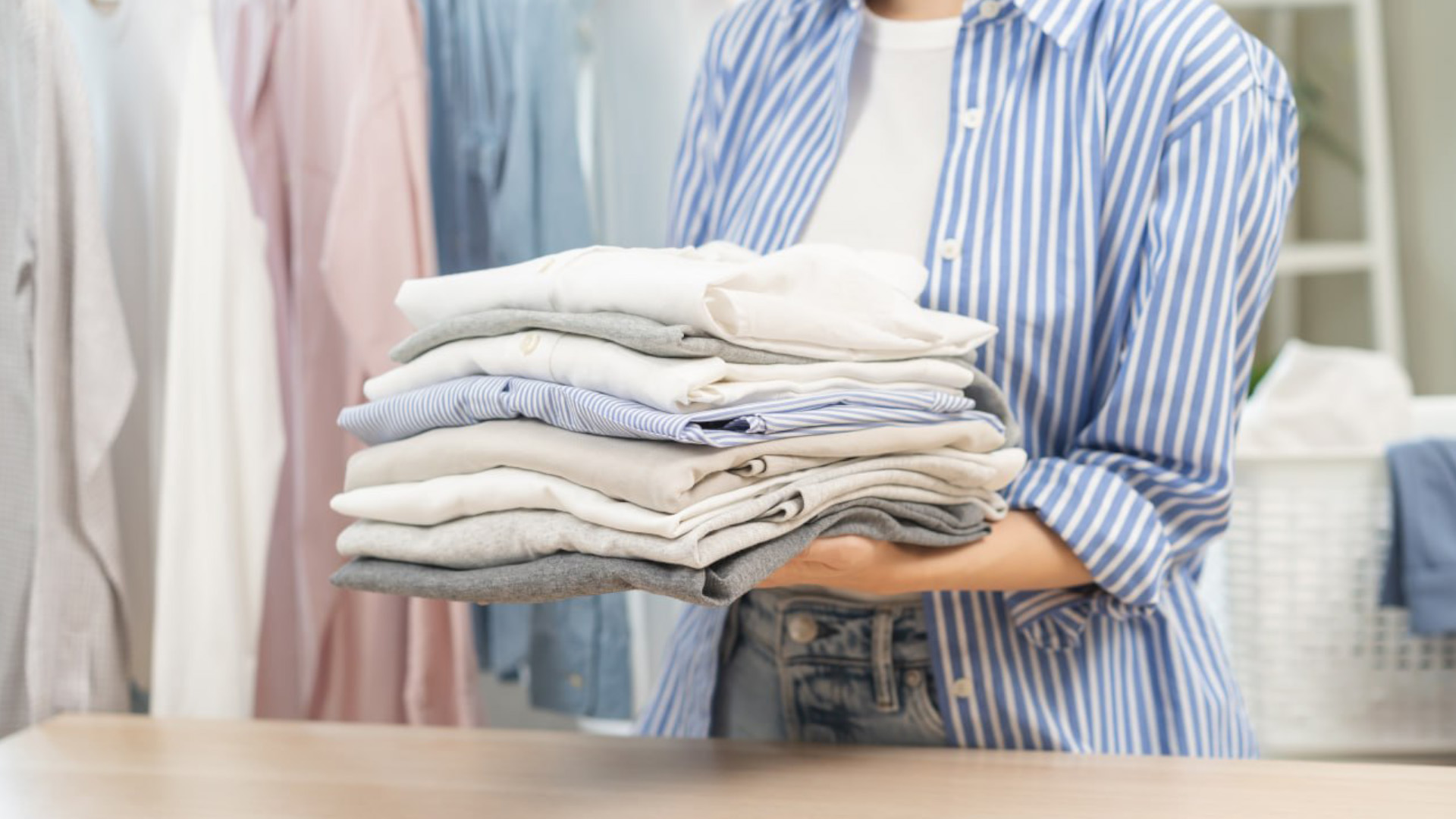can you wash dress pants and shirts together Ask the Butler: Should I Wash My Pants Every Time After I Wear Them?